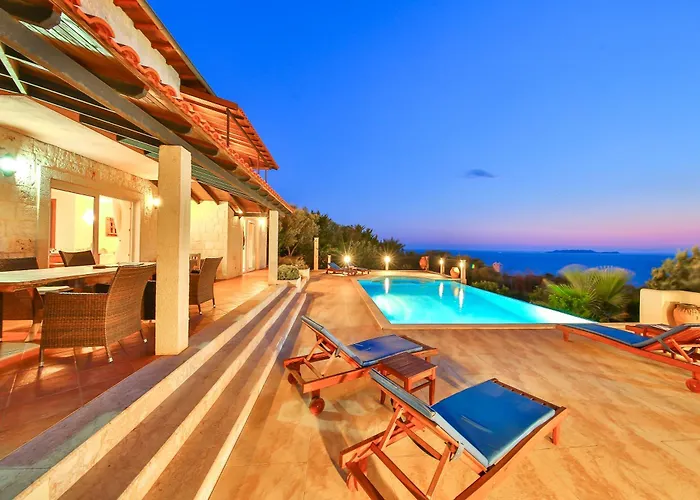 Zeytin Agaci, Peninsula *